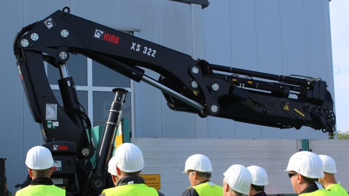Ausbildung zum Lkw - Ladekranbedienenden
